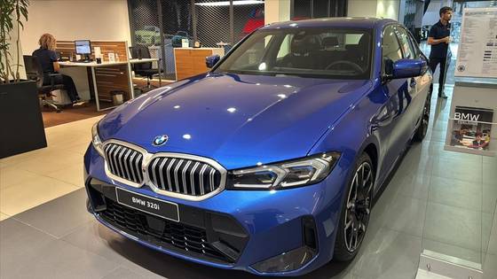 BMW 320i 2.0 16V TURBO FLEX M SPORT AUTOMÁTICO BMW 320i 2.0 16V TURBO FLEX M SPORT AUTOMÁTICO